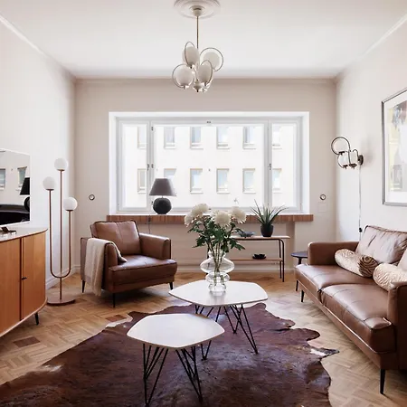 Grand Lotus 96 M2, Parkkipaikka Apartment Helsinki